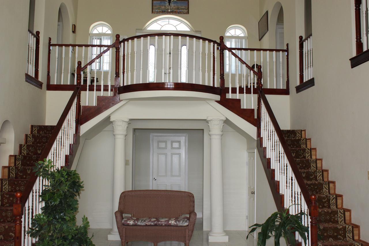 Villa The Royal Kensington Montego Bay Exterior foto