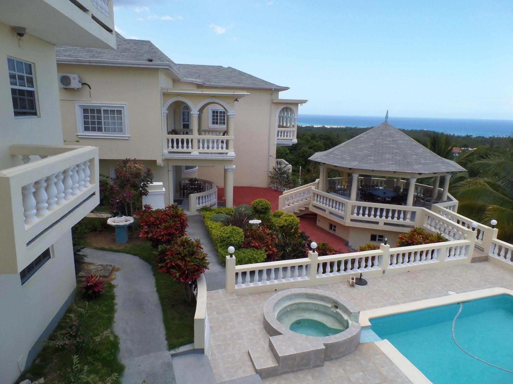 Villa The Royal Kensington Montego Bay Exterior foto